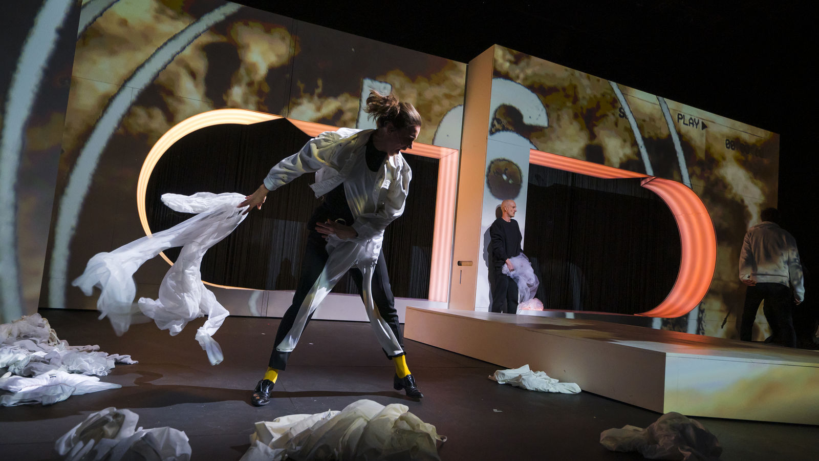 Bucket List – Photo credits Ivan Kravtsov